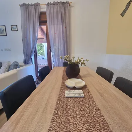 Appartamento Stefy-100 M From The Sea Banjole